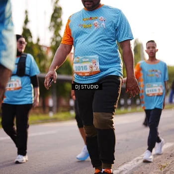 Runner Photo 8374341