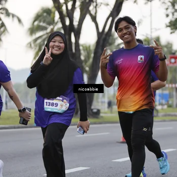 Runner Photo 8374368