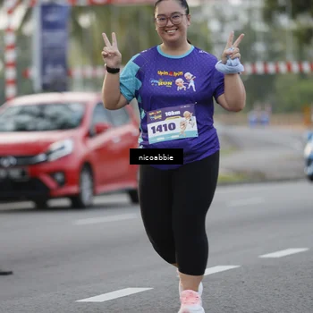 Runner Photo 8374373
