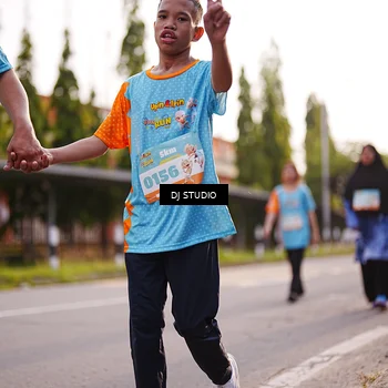 Runner Photo 8374395