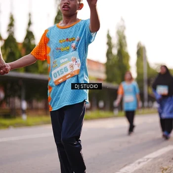 Runner Photo 8374396