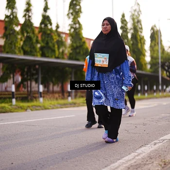 Runner Photo 8374438