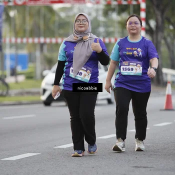 Runner Photo 8374439