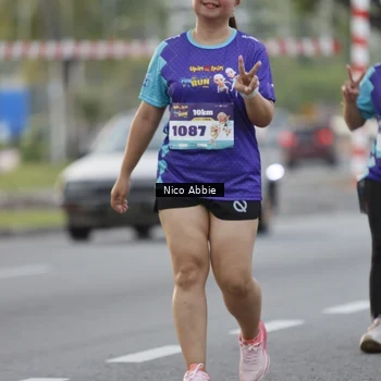 Runner Photo 8374491