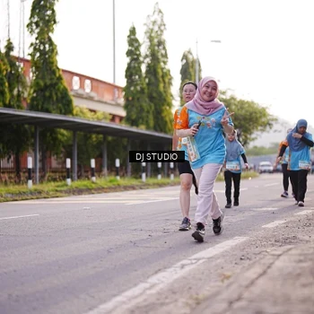 Runner Photo 8374502