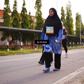 Runner Photo 8374507