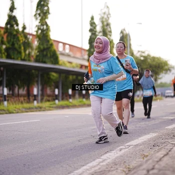 Runner Photo 8374516