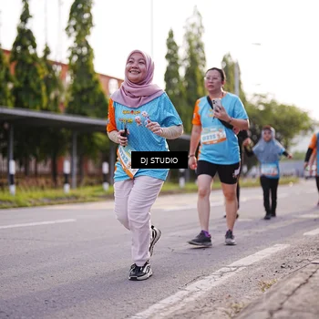 Runner Photo 8374518