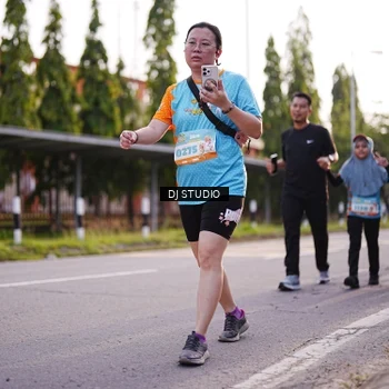 Runner Photo 8374540