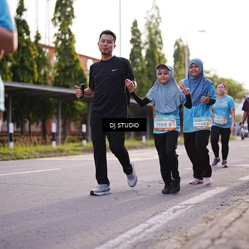 Runner Photo 8374542