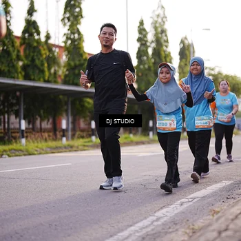 Runner Photo 8374543