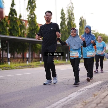 Runner Photo 8374546