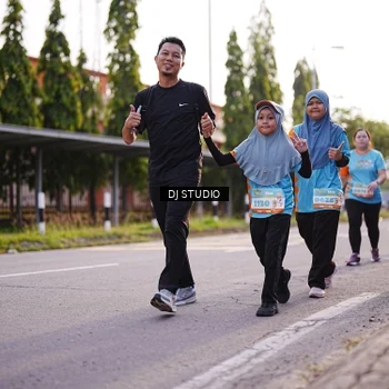 Runner Photo 8374548