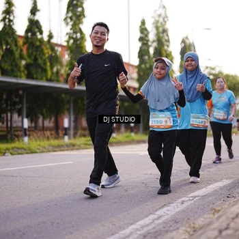Runner Photo 8374550