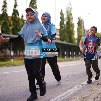 Runner Photo 8374568