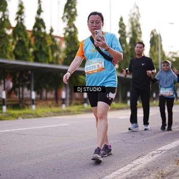 Runner Photo 8374571
