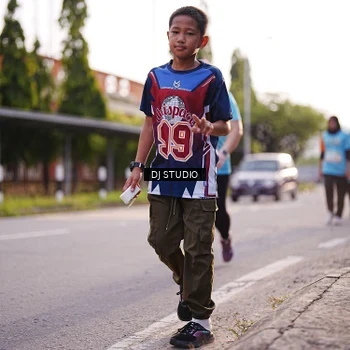 Runner Photo 8374586
