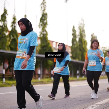 Runner Photo 8374613