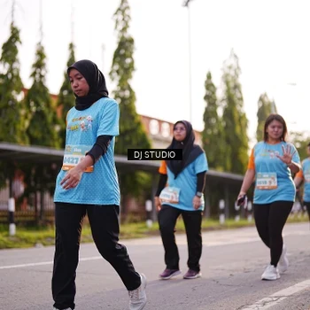 Runner Photo 8374614