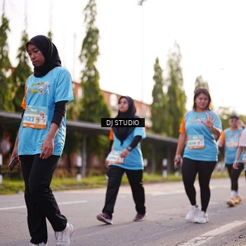 Runner Photo 8374619
