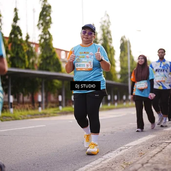 Runner Photo 8374639