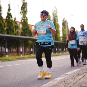 Runner Photo 8374644