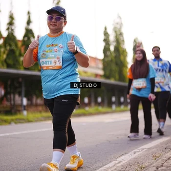 Runner Photo 8374654