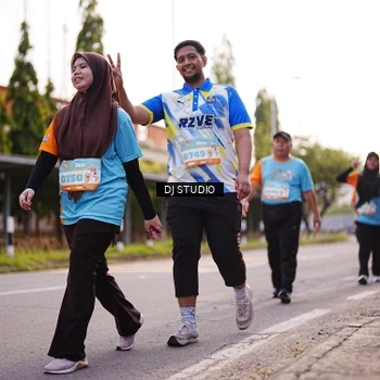 Runner Photo 8374668