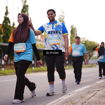Runner Photo 8374669