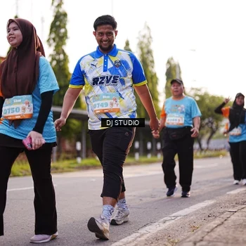 Runner Photo 8374674