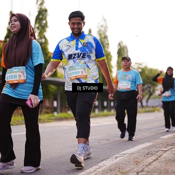 Runner Photo 8374675