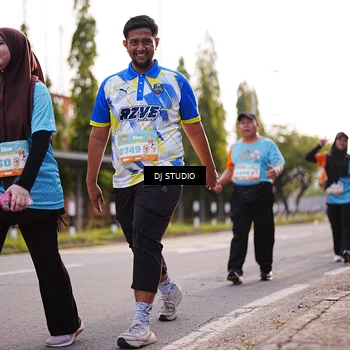 Runner Photo 8374676