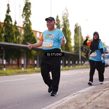 Runner Photo 8374684