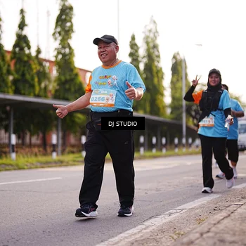 Runner Photo 8374686