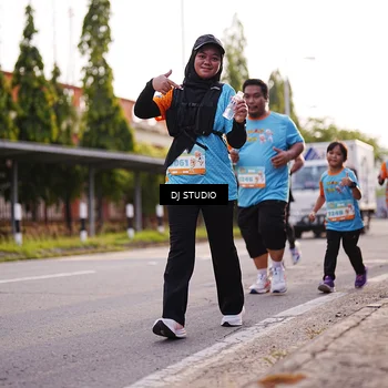 Runner Photo 8374702