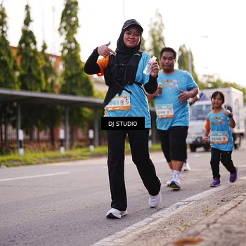Runner Photo 8374705