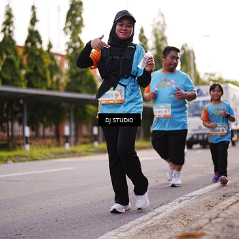 Runner Photo 8374709