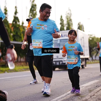 Runner Photo 8374716