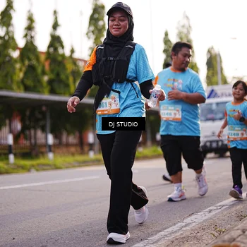 Runner Photo 8374717