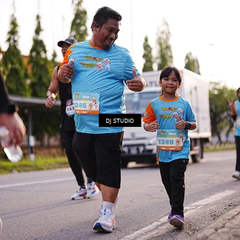 Runner Photo 8374718