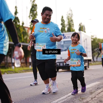 Runner Photo 8374719
