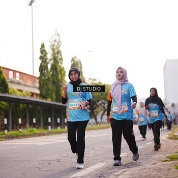 Runner Photo 8374741
