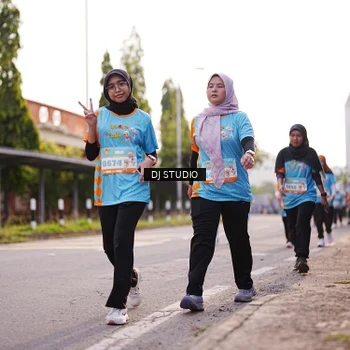 Runner Photo 8374760