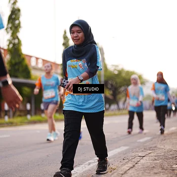 Runner Photo 8374770