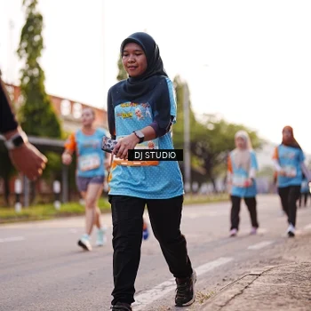 Runner Photo 8374774