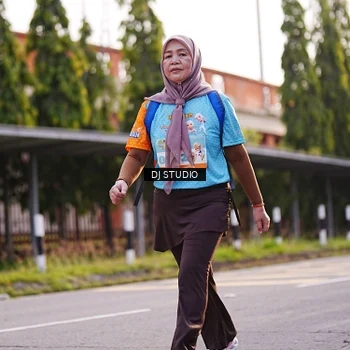Runner Photo 8374808
