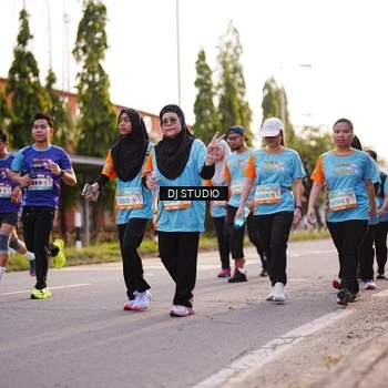 Runner Photo 8374825