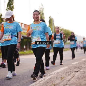 Runner Photo 8374852