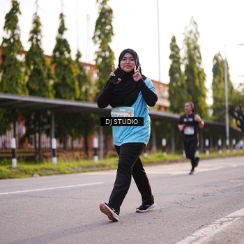 Runner Photo 8374894