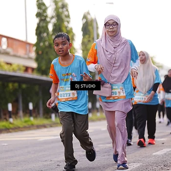 Runner Photo 8374897